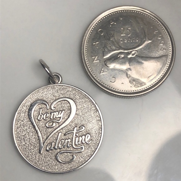 Be my Valentine sterling silver vintage pendant bracelet charm - Picture 3 of 4